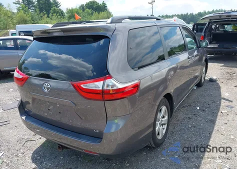 2015 Toyota Sienna Le 8 Passenger from USA, damaged, VIN 5TDKK3DC3FS555538